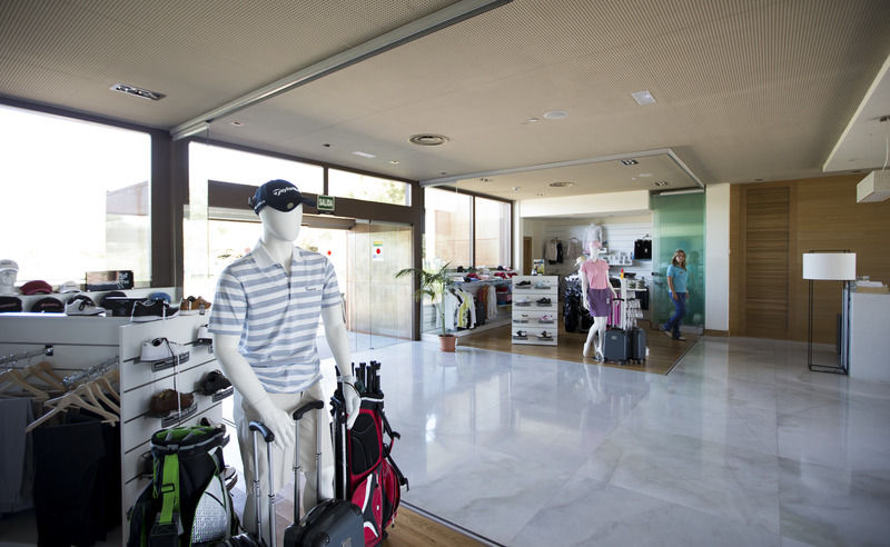 Vincci Valdecanas Golf El Gordo Ngoại thất bức ảnh